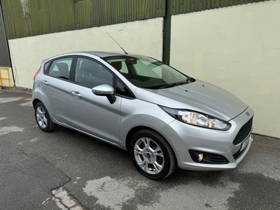 2017 - Ford Fiesta Manual