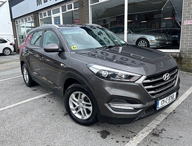 2017 - Hyundai Tucson Manual