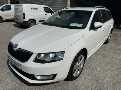 2017 - Skoda Octavia Manual