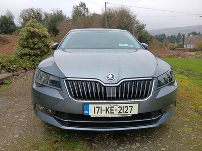 2017 - Skoda Superb Manual