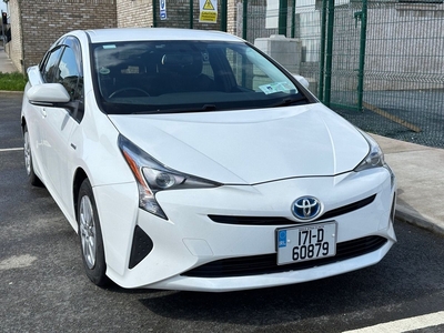 2017 - Toyota Prius Automatic