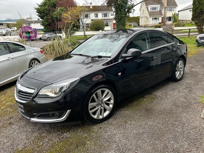 2017 - Vauxhall Insignia ---