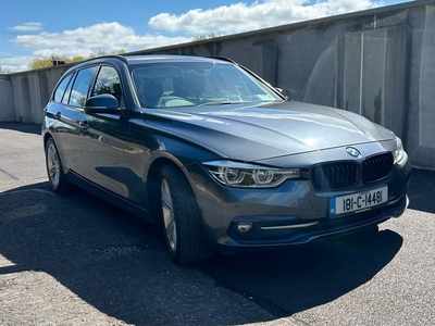 2018 - BMW 3-Series Manual