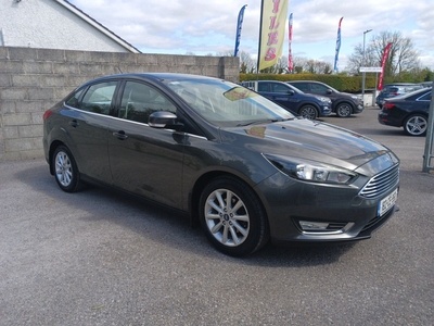 2018 - Ford Focus Manual