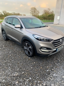 2018 - Hyundai Tucson Manual