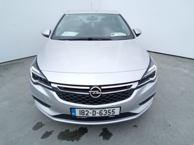 2018 - Opel Astra Manual