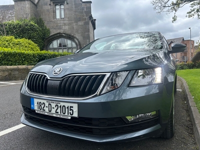 2018 - Skoda Octavia Manual