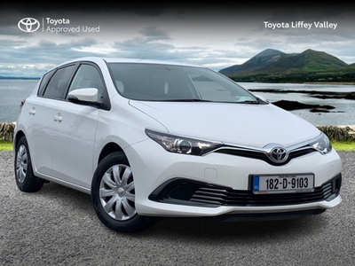 2018 - Toyota Auris Manual