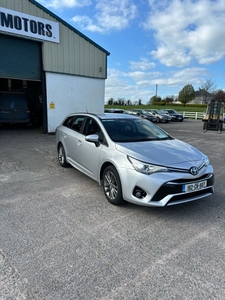 2018 - Toyota Avensis Manual