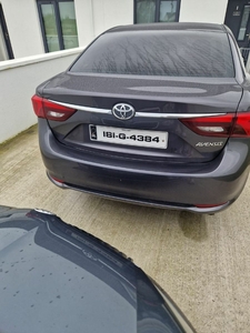 2018 - Toyota Avensis Manual