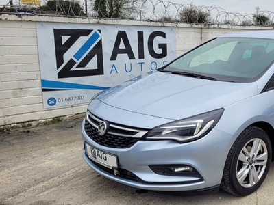 2018 - Vauxhall Astra Manual