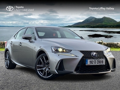 2019 - Lexus IS ---