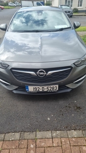 2019 - Opel Insignia Manual