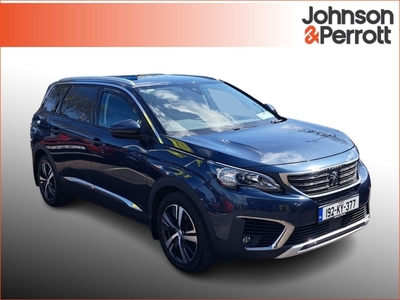 2019 - Peugeot 5008 Manual