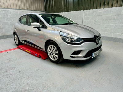 2019 - Renault Clio Manual