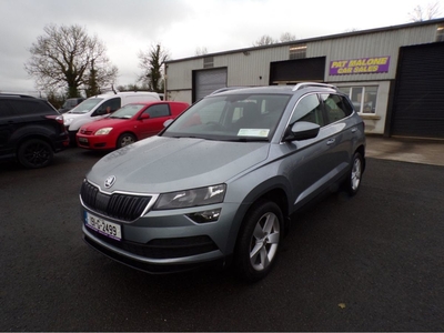 2019 - Skoda Karoq Manual