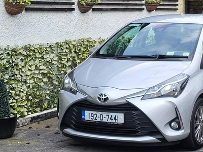 2019 - Toyota Yaris Manual