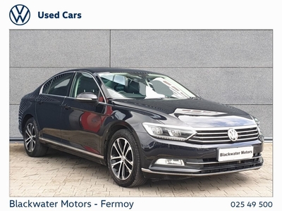 2019 - Volkswagen Passat Manual