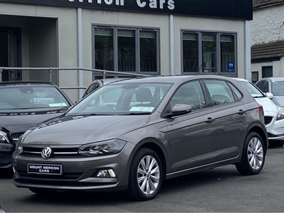 2019 - Volkswagen Polo Manual