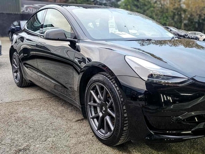 2021 - Tesla Model 3 Automatic