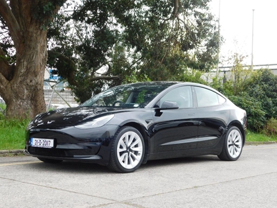 2021 - Tesla Model 3 Automatic