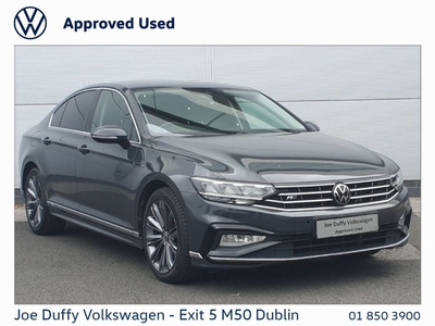 2021 - Volkswagen Passat Manual