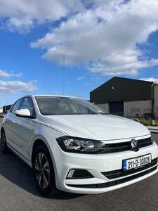 2021 - Volkswagen Polo Manual