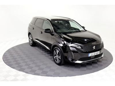 2022 - Peugeot 5008 Manual