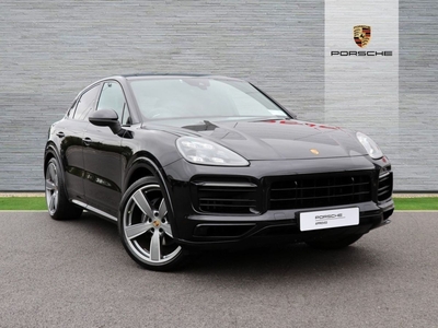 2022 - Porsche Cayenne Automatic