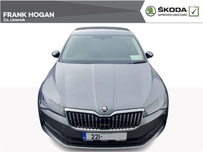 2022 - Skoda Superb Manual