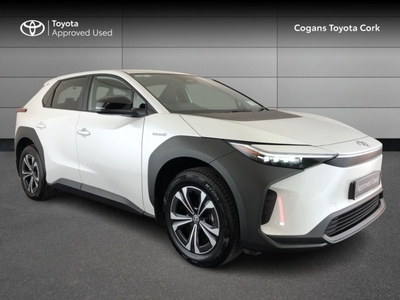 2022 - Toyota bZ4X Automatic