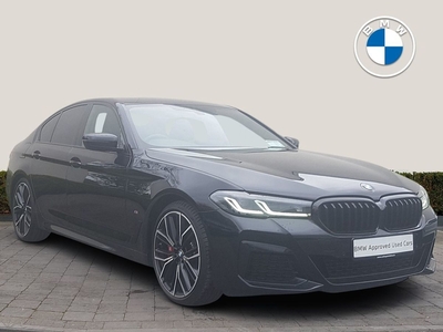 2023 - BMW 5-Series Automatic