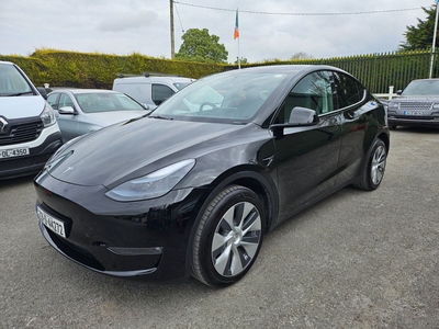 2023 - Tesla Model Y Automatic