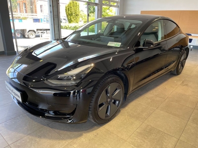 2022 - Tesla MODEL 3 Automatic