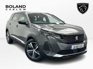 2021 (211) Peugeot 5008