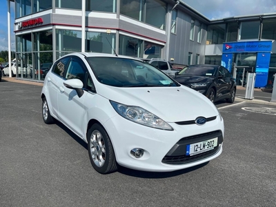 2012 - Ford Fiesta Manual