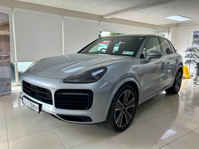 2021 - Porsche Cayenne Automatic