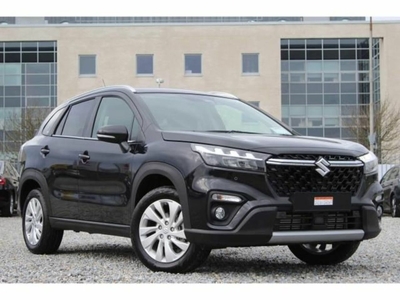 2024 - Suzuki S-CROSS Manual