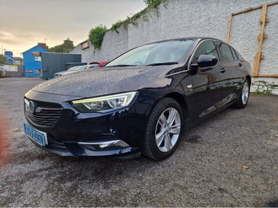 VAUXHALL INSIGNIA