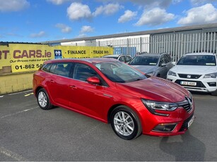 2018 (181) Renault Megane