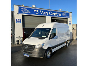 MERCEDES-BENZ SPRINTER