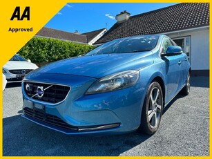 2015 Volvo V40