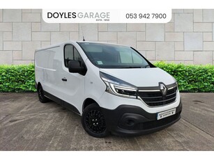 2020 (202) Renault Trafic