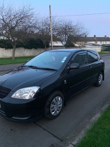 2003 - Toyota Corolla Manual