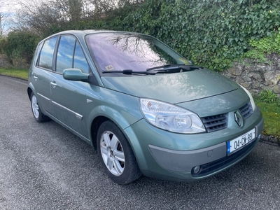 2004 - Renault Megane Manual