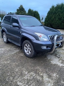 2005 - Toyota Landcruiser Manual