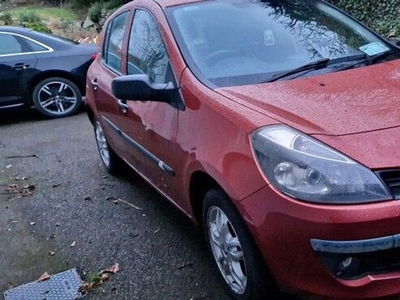 2006 - Renault Clio Manual