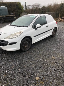 2008 - Peugeot 207 ---