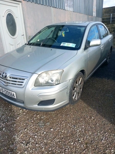 2008 - Toyota Avensis Manual