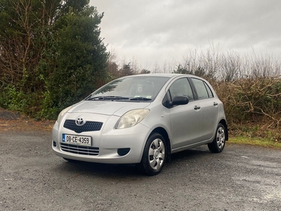 2008 - Toyota Yaris Manual